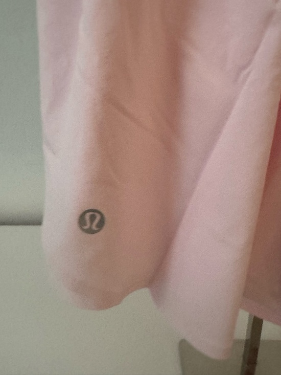 Lululemon Shake It Out High-Rise Run Short 2.5” (NWT, XS) – Pink - Picture 3 of 5
